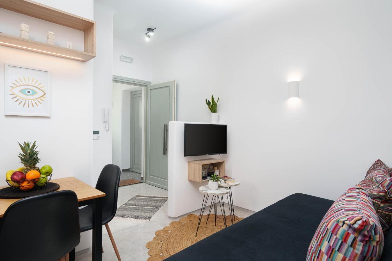 Seaview Apartment Fira  Exterior photo